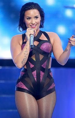 America's Got Talent and Beyond (Demi Lovato as my girlfriend Fanfic)