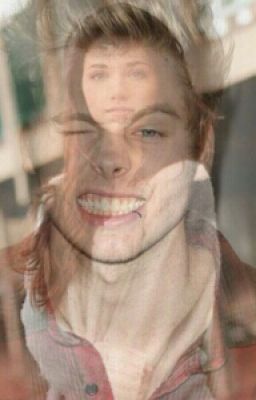 Celeste||Luke Hemmings.