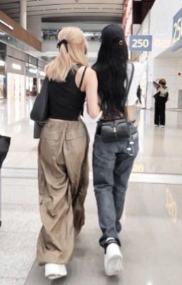 [ Chaelisa] Vì tôi yêu em cơ mà....!?