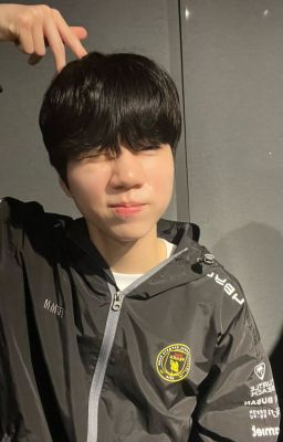 clearable. tóc với tai