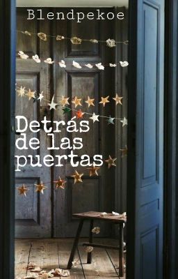 Detrás de las puertas