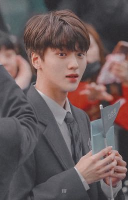 do you have a girlfriend ? - C H A J U N H O 🐹