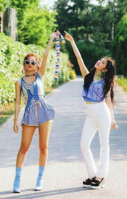 [EDIT] PHƯƠNG TRÌNH NÀO ĐI ĐẾN TRÁI TIM CÔ | SEULRENE 