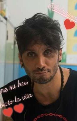 Eppure mi hai cambiato la vita//FABRIZIO MORO ♥♥