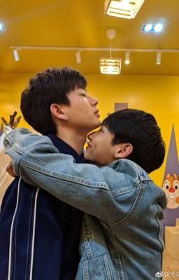 Fanfic OFFGUN : ĐỊNH MỆNH ANH YÊU EM .