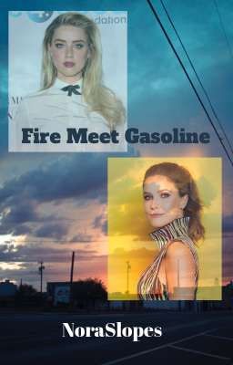 Fire Meet Gasoline ( Romance Lésbico)  