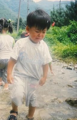 [FULL] EM BÉ HỌ LEE