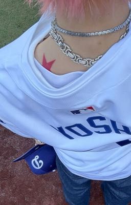 •hoonyoshi• chạm