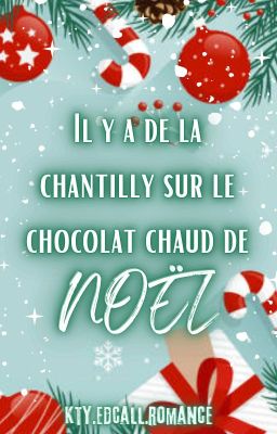 Il y a de la chantilly sur le chocolat chaud de Noël