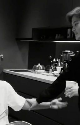 in the dark of your bedroom / markhyuck