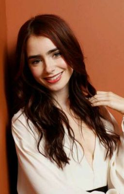 InstaFake: Lily Collins