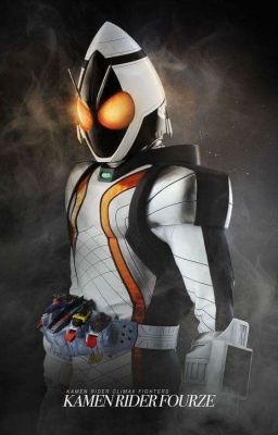 KAMEN RIDER FOURZE (VERSION DE VANGUARD)