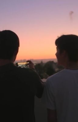 keonhyeon | năm ấy, hoa tàn, tình cũng tan.