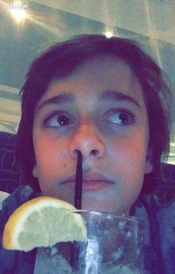 La Hermana De Wyatt Oleff {Noah Schnapp Y tu} [PAUSADA]