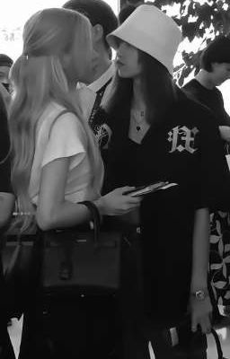 LiChaeng hay ChaeLisa