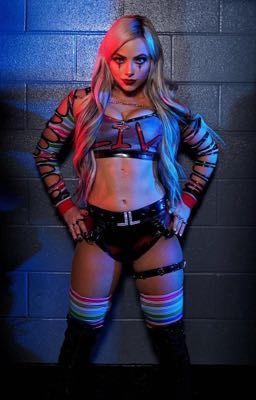 Liv Morgan's The Buzzard (Liv Morgan x Alexa Bliss x Two Male Ocs) Fanfic 