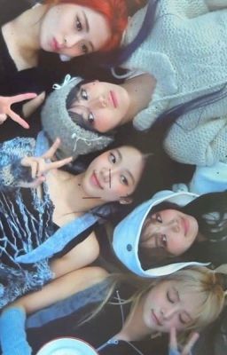 | lsf • collection | Khúc nhạc tôi viết lên để chờ lời ca từ em