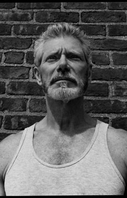 Mes perso qui on pour Crush Stephen Lang