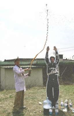 mj. bình luận