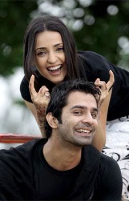 One shorts of ARSHI-SARUN