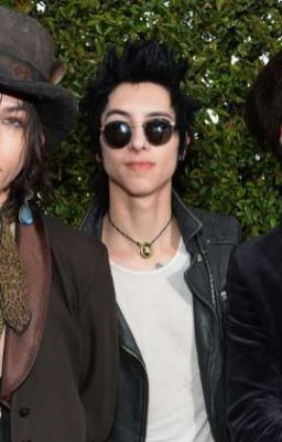 Palaye Royale One Shots