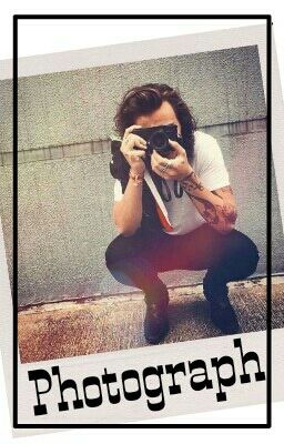 Photograph || L.S AU