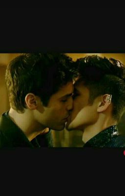 Primo Bacio Malec- Extra Shadowhunters