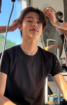 (Seonghyeonxreader) Ngốc xít không thích tớ nữa à?