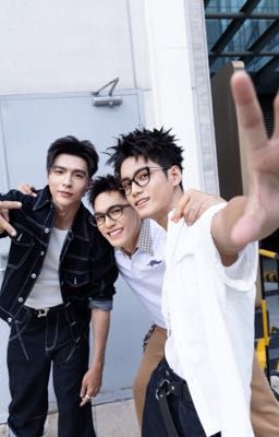 SKH - Nhà có ba người