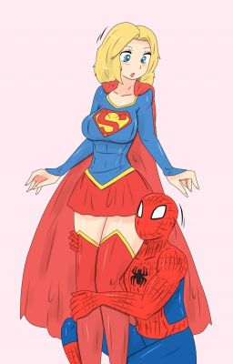 Spider-Man y Supergirl se unen al Mile High Club.