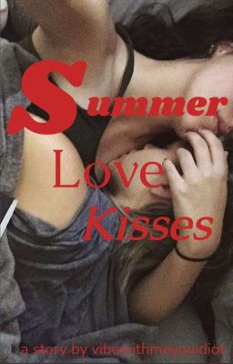 Summer love kisses