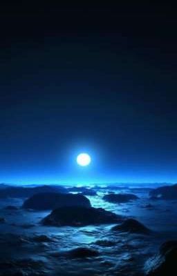 The Moon's Embrace ( A HTTYD RTTE Fanfic )