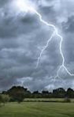 THUNDERSTORM : ACROSTIC