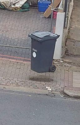 Thùng Rác