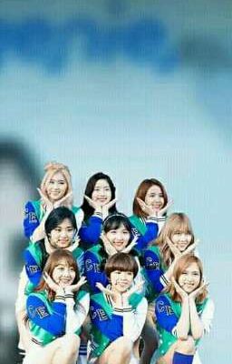 [ Twice x You ] cô fangirl may mắn 