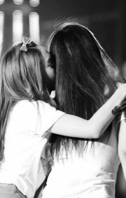 [Twoshot] Her Last Story (Yulsic)