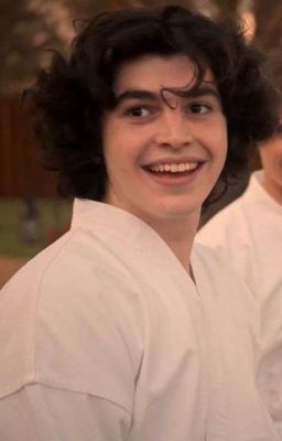✓𝐎𝐗𝐘𝐆𝐄𝐍   ✩   anthony larusso