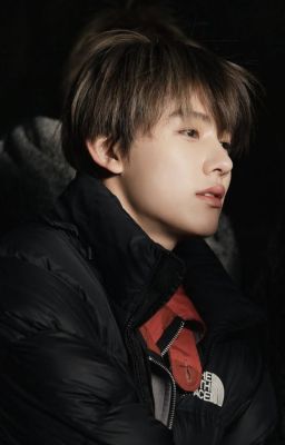 𝙎𝙚𝙤𝙣𝙜𝙝𝙮𝙚𝙤𝙣 𝙭 𝙮𝙣 //𝘽𝙚𝙝𝙞𝙣𝙙 𝙩𝙝𝙚 𝙎𝙩𝙖𝙜𝙚 𝙇𝙞𝙜𝙝𝙩𝙨//